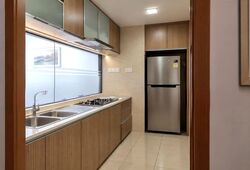 The Lakeshore (D22), Condominium #634580181